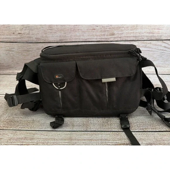 Lowepro Photo Runner 100 DSLR Camera Convertible Shoulder Waist Belt Bag Black - Picture 1 of 6